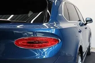 Bentley Bentayga, 4.0, 404 kW, bensiin, automaat, nelikvedu