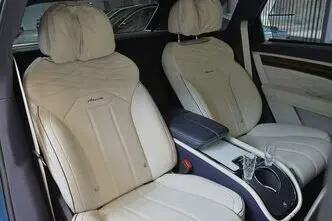 Bentley Bentayga, 4.0, 404 kW, bensiin, automaat, nelikvedu
