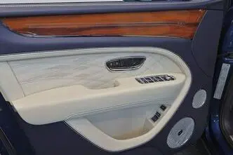 Bentley Bentayga, 4.0, 404 kW, bensiin, automaat, nelikvedu