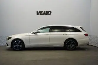 Mercedes-Benz E 220, 2.0, 143 kW, дизель, автомат, задний привод