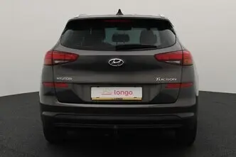 Hyundai Tucson, 1.6, 100 kW, diesel, automatic, front-wheel drive