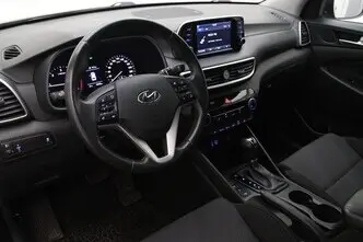 Hyundai Tucson, 1.6, 100 kW, diesel, automatic, front-wheel drive