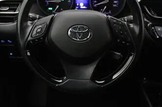 Toyota C-HR, 1.8, 72 kW, hübriid, automaat, esivedu