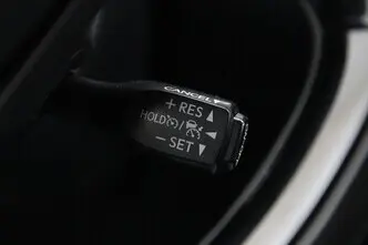 Toyota C-HR, 1.8, 72 kW, hübriid, automaat, esivedu