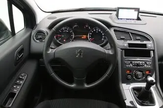 Peugeot 5008, 1.6, 88 kW, бензин, механическая, передний привод