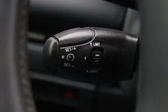 Peugeot 5008, 1.6, 88 kW, бензин, механическая, передний привод