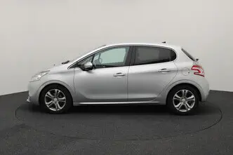 Peugeot 208, 1.4, 70 kW, bensiin, manuaal, esivedu