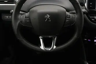 Peugeot 208, 1.4, 70 kW, bensiin, manuaal, esivedu