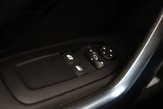 Peugeot 208, 1.4, 70 kW, bensiin, manuaal, esivedu