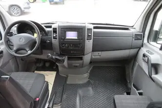 Mercedes-Benz Sprinter, 2.1, 95 kW, diisel, manuaal, tagavedu