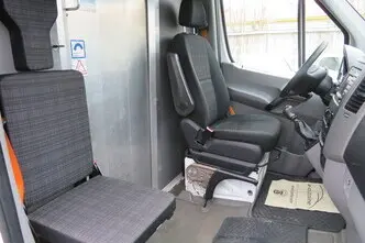 Mercedes-Benz Sprinter, 2.1, 95 kW, diisel, manuaal, tagavedu