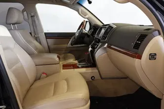 Toyota Land Cruiser, 4.5, 200 kW, diisel, automaat, nelikvedu
