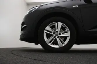 Opel Grandland X, 1.5, 96 kW, дизель, автомат, передний привод