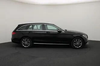 Mercedes-Benz C 220, 2.1, 125 kW, дизель, автомат, задний привод