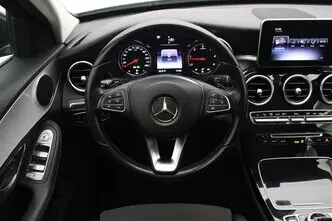 Mercedes-Benz C 220, 2.1, 125 kW, дизель, автомат, задний привод