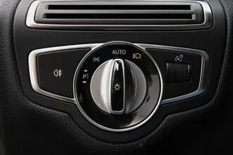 Mercedes-Benz C 220, 2.1, 125 kW, дизель, автомат, задний привод