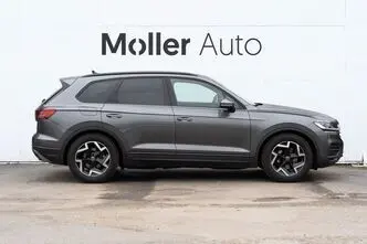Volkswagen Touareg, 3.0, 170 kW, diesel, automatic, four-wheel drive