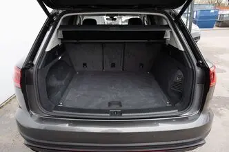 Volkswagen Touareg, 3.0, 170 kW, diesel, automatic, four-wheel drive