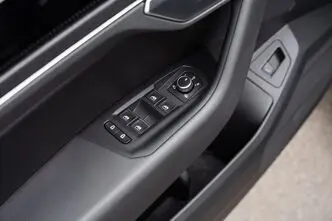 Volkswagen Touareg, 3.0, 170 kW, diesel, automatic, four-wheel drive