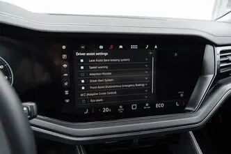 Volkswagen Touareg, 3.0, 170 kW, diesel, automatic, four-wheel drive