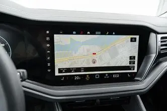 Volkswagen Touareg, 3.0, 170 kW, diesel, automatic, four-wheel drive