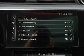 Audi e-tron, 300 kW, elekter, automaat, nelikvedu