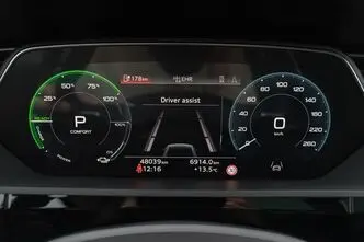 Audi e-tron, 300 kW, elekter, automaat, nelikvedu