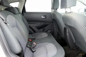 Nissan Qashqai, 2.0, 104 kW, bensiin, automaat, esivedu