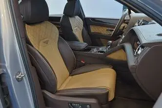 Bentley Bentayga, 4.0, 404 kW, bensiin, automaat, nelikvedu