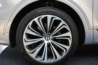 Bentley Bentayga, 4.0, 404 kW, bensiin, automaat, nelikvedu