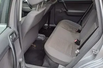 Volkswagen Polo, 44 kW, bensiin, manuaal, esivedu