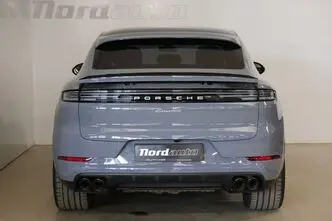 Porsche Cayenne, 3.0, 224 kW, pistikhübriid, automaat, nelikvedu