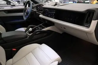 Porsche Cayenne, 3.0, 224 kW, pistikhübriid, automaat, nelikvedu