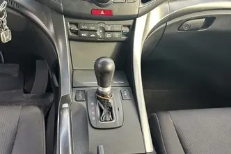 Honda Accord, 2.0, 115 kW, bensiin, automaat, esivedu