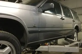 Volvo 940, 2.4, petrol, manual, rear-wheel drive