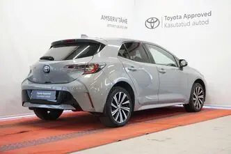 Toyota Corolla, 1.8, 72 kW, hybrid, automatic, front-wheel drive