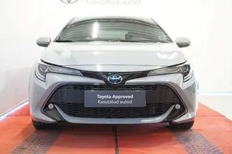 Toyota Corolla, 1.8, 72 kW, hybrid, automatic, front-wheel drive