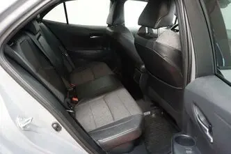 Toyota Corolla, 1.8, 72 kW, hybrid, automatic, front-wheel drive