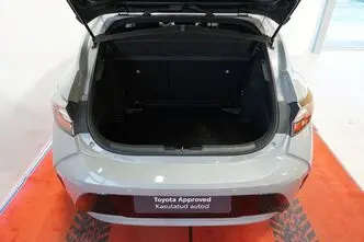 Toyota Corolla, 1.8, 72 kW, hybrid, automatic, front-wheel drive