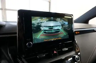 Toyota Corolla, 1.8, 72 kW, hybrid, automatic, front-wheel drive