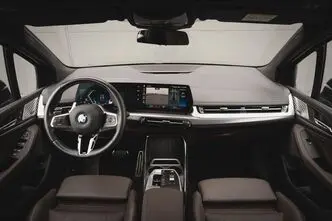 BMW 218, 1.5, 100 kW, bensiin, automaat, esivedu
