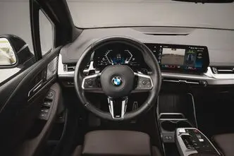 BMW 218, 1.5, 100 kW, bensiin, automaat, esivedu