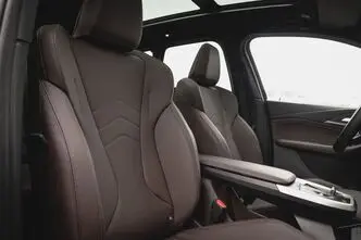 BMW 218, 1.5, 100 kW, bensiin, automaat, esivedu