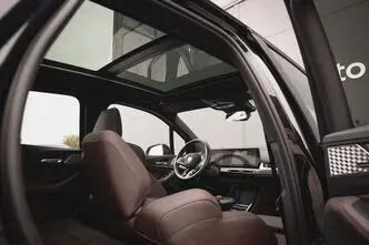 BMW 218, 1.5, 100 kW, bensiin, automaat, esivedu