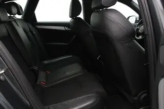 Audi A4, 1.8, 125 kW, bensiin, automaat, esivedu