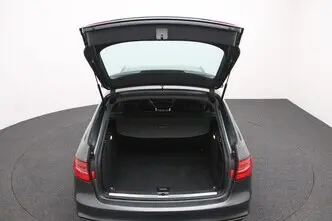 Audi A4, 1.8, 125 kW, bensiin, automaat, esivedu