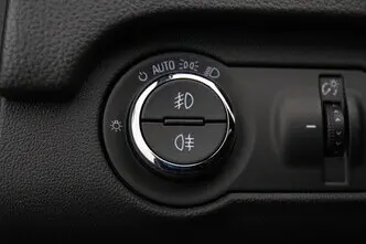 Opel Insignia, 1.6, 100 kW, diisel, manuaal, esivedu