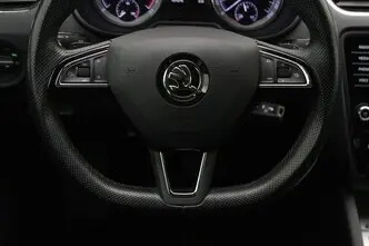 Škoda Octavia, 1.6, 85 kW, diisel, automaat, esivedu