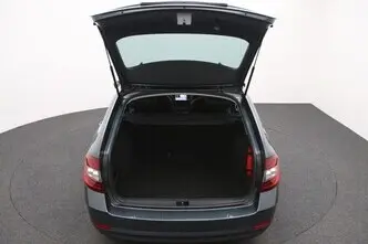 Škoda Octavia, 1.6, 85 kW, diisel, automaat, esivedu