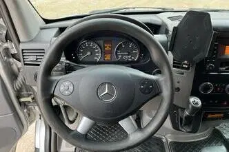 Mercedes-Benz Sprinter, 140 kW, дизель, автомат